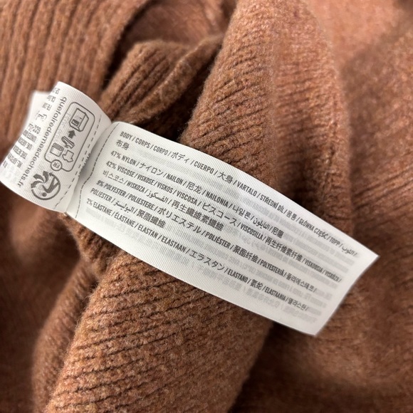 Abercrombie & Fitch Women's Small Tunic Sweater Neutral Nylon Blend Winter Fall - Picture 5 of 5